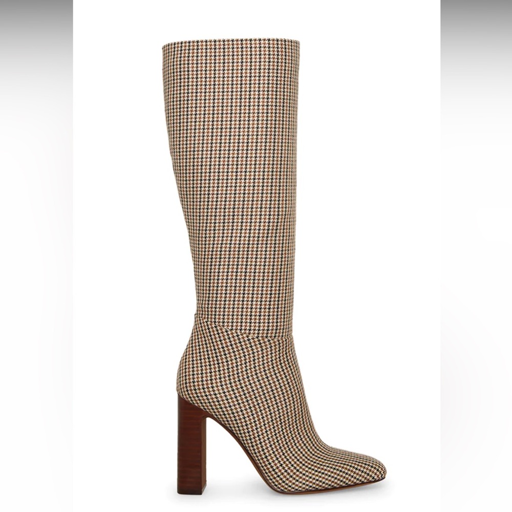 Steve Madden boots